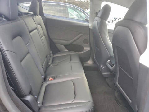 2025 Tesla Model Y Long Range