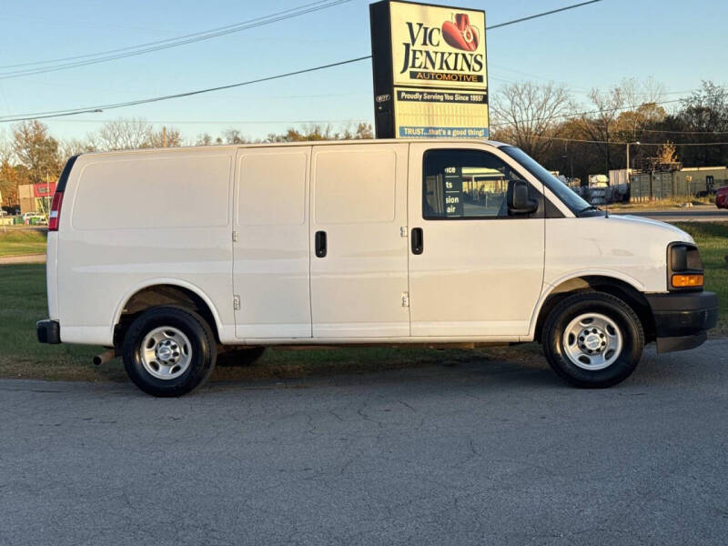 2017 Chevrolet Express 2500