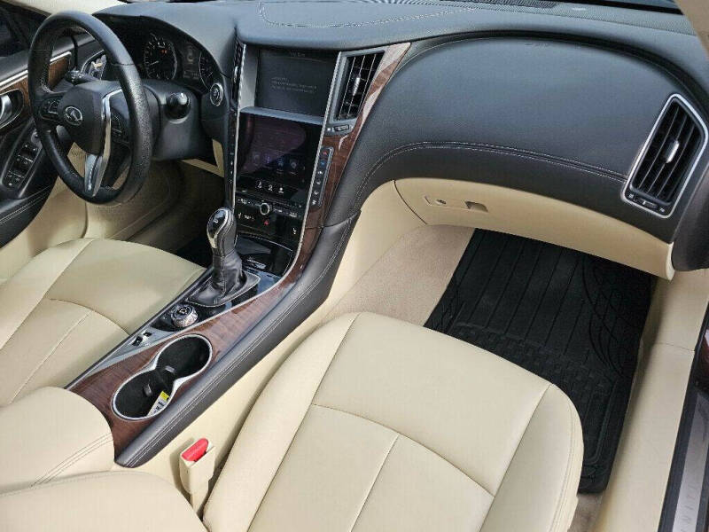 2018 Infiniti Q50 3.0T Luxe