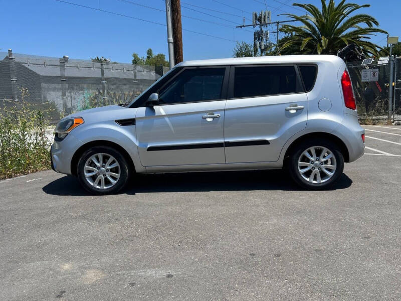 2012 Kia Soul +