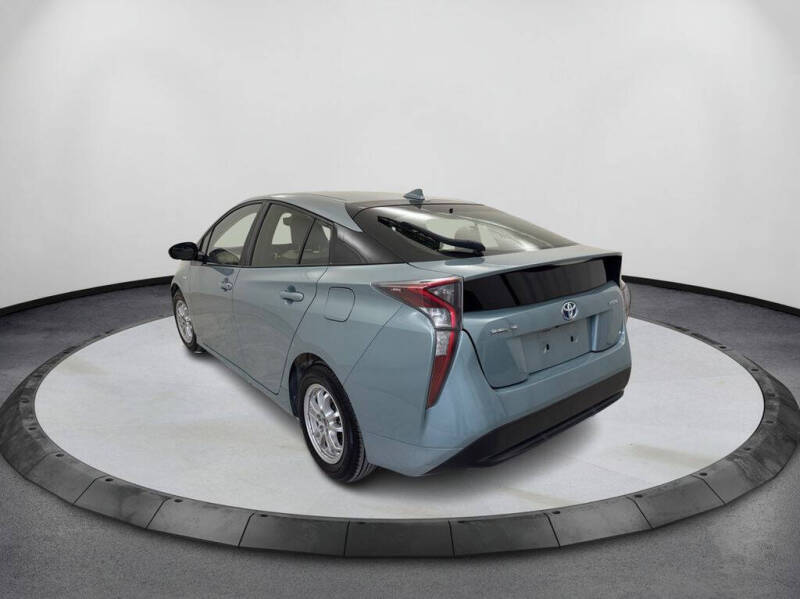 2016 Toyota Prius Four