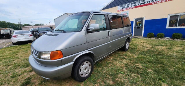 1999 Volkswagen EuroVan for sale at URIEL's AUTOMOTIVE LLC in Middletown, OH