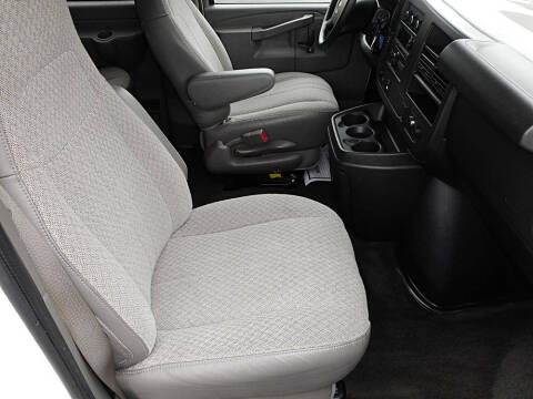 2016 Chevrolet Express LT 3500