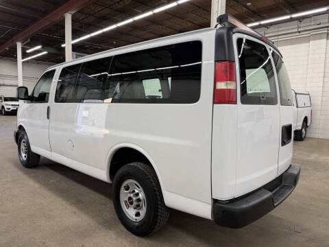 2015 GMC Savana 2500