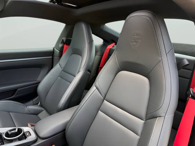 2024 Porsche 911 Carrera S