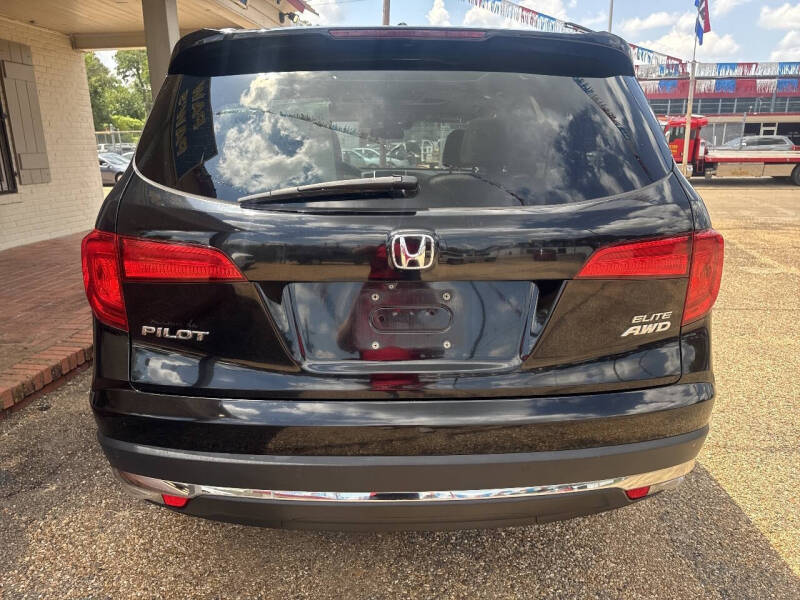 2017 Honda Pilot Elite