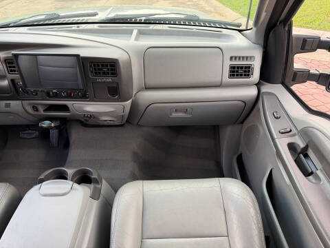 2002 Ford Excursion XLT