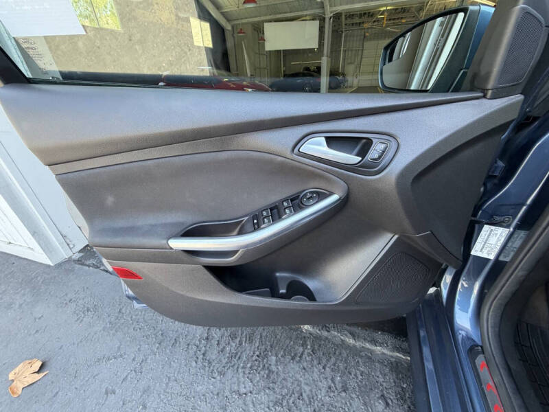 2018 Ford Focus ST