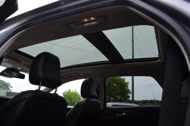 2022 Ford Edge SEL