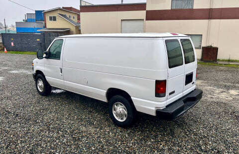 2010 Ford E-Series E-250