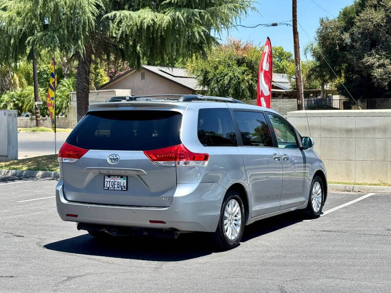 2014 Toyota Sienna