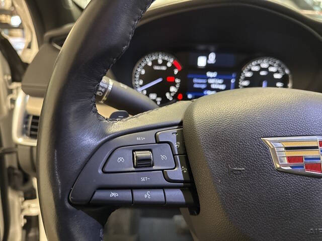 2019 Cadillac XT4 Premium Luxury