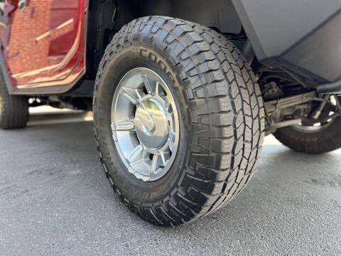 2005 HUMMER H2
