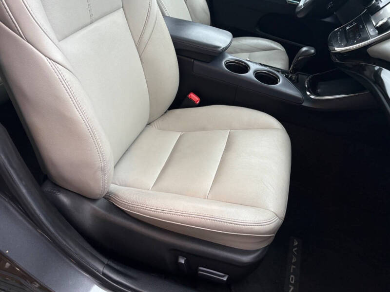 2014 Toyota Avalon XLE Touring