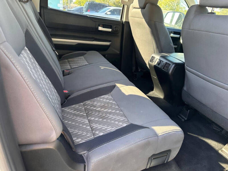 2018 Toyota Tundra SR5