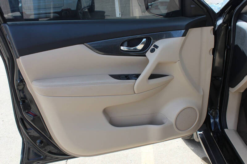 2014 Nissan Rogue SV