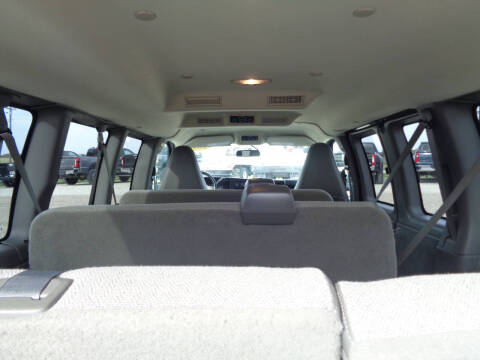 2017 Chevrolet Express LS 2500