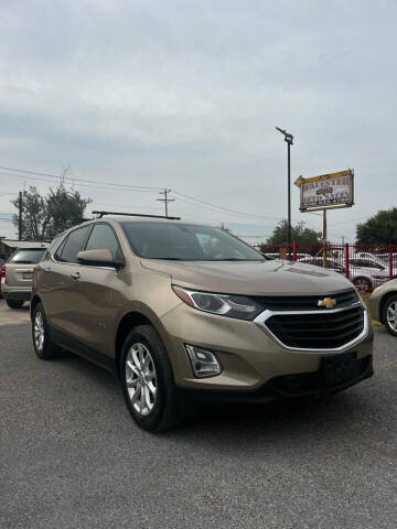 2019 Chevrolet Equinox for sale at WALESTER AUTO SALES in Hidalgo TX