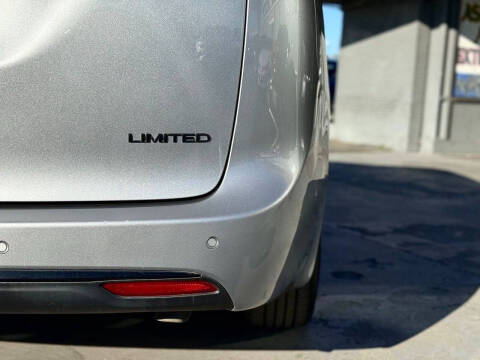 2020 Chrysler Pacifica Limited