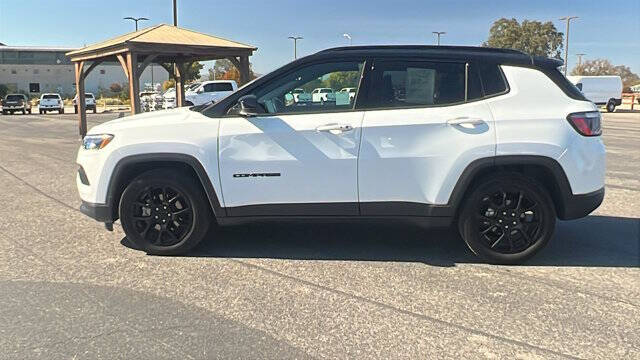 2022 Jeep Compass Altitude