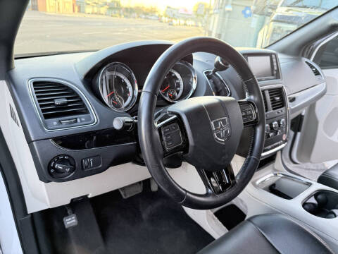 2020 Dodge Grand Caravan SXT