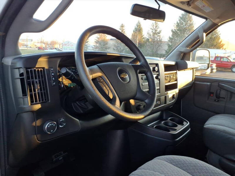 2023 Chevrolet Express LS 3500