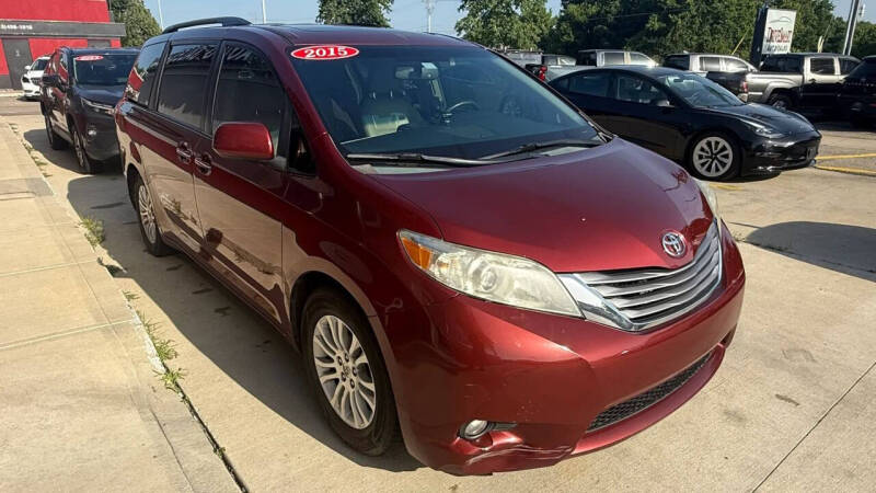 2015 Toyota Sienna