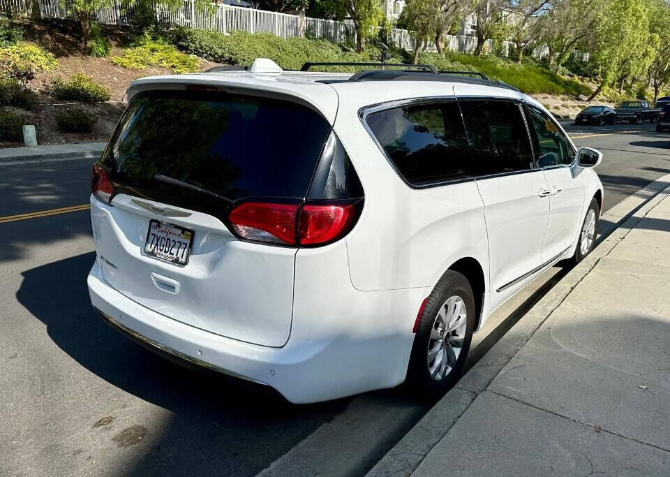 2017 Chrysler Pacifica for sale at GREEN AUTOMOTIVE, LLC in Costa Mesa, CA