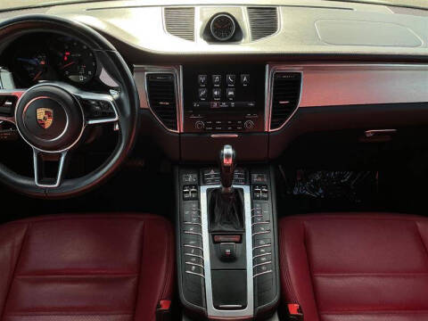 2017 Porsche Macan GTS