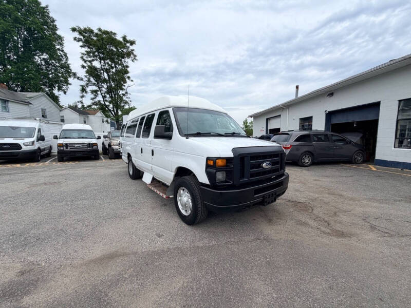 2014 Ford E-Series