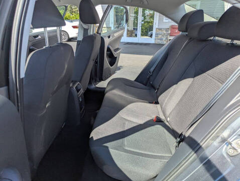 2016 Volkswagen Jetta