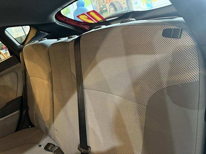 2012 Hyundai Accent GS