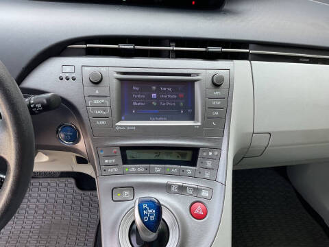 2015 Toyota Prius Three