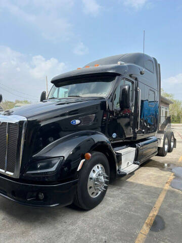 2014 Peterbilt 587