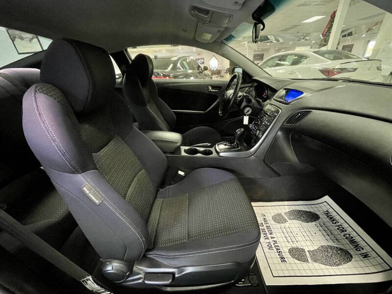 2011 Hyundai Genesis Coupe