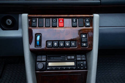 1995 Mercedes-Benz E-Class E 320