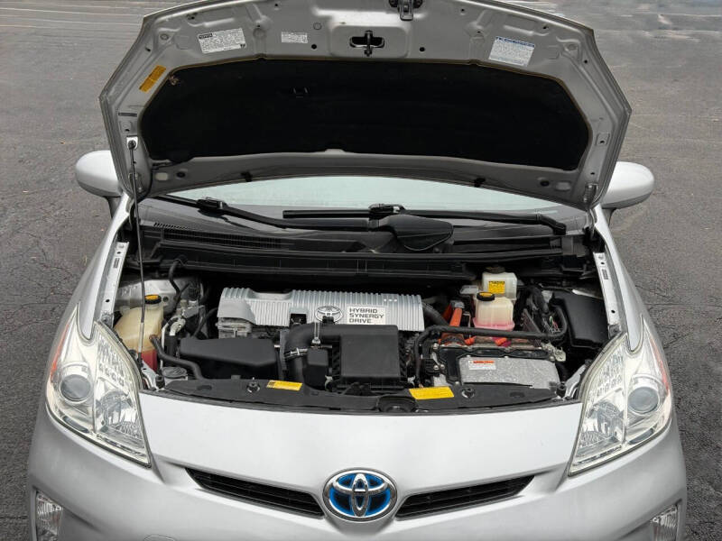 2012 Toyota Prius Two