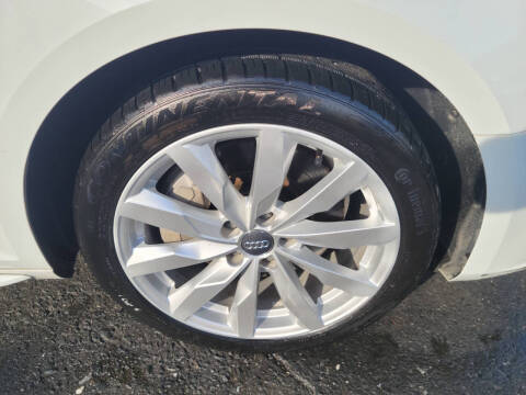 2018 Audi A4 2.0T quattro Premium