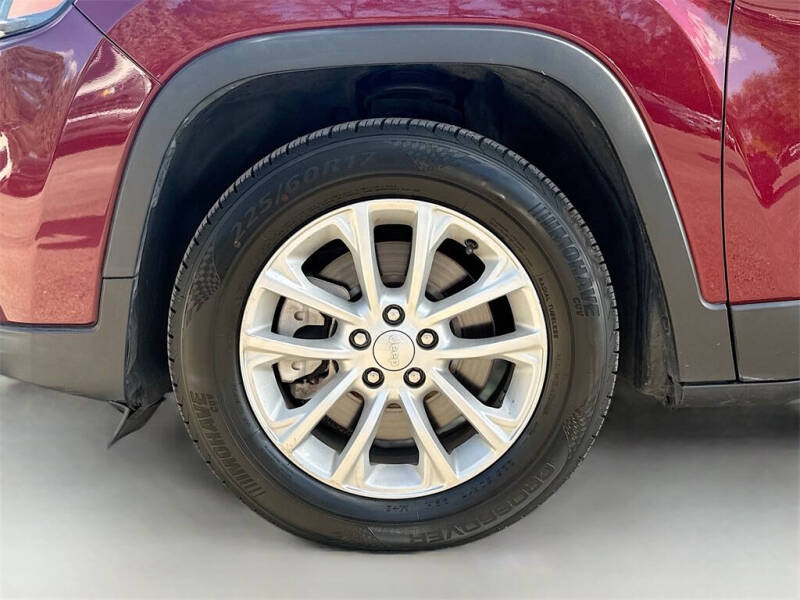 2021 Jeep Cherokee Latitude