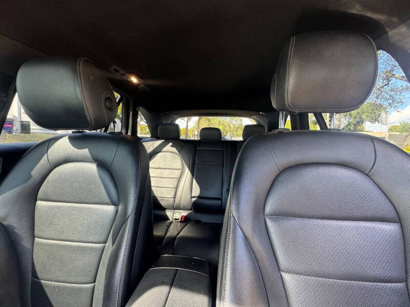 2020 Mercedes-Benz GLC GLC 300