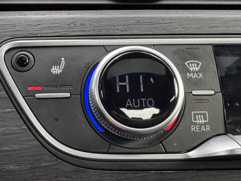 2017 Audi A4 2.0T Premium Plus