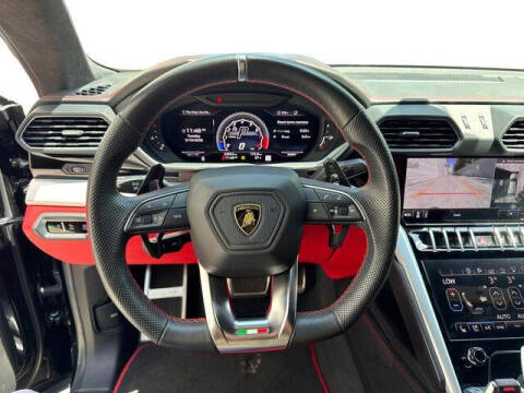 2020 Lamborghini Urus