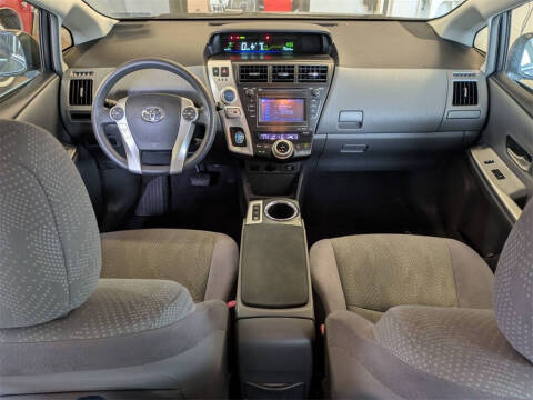 2012 Toyota Prius v Two