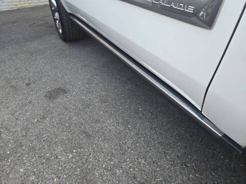 2017 Cadillac Escalade Platinum