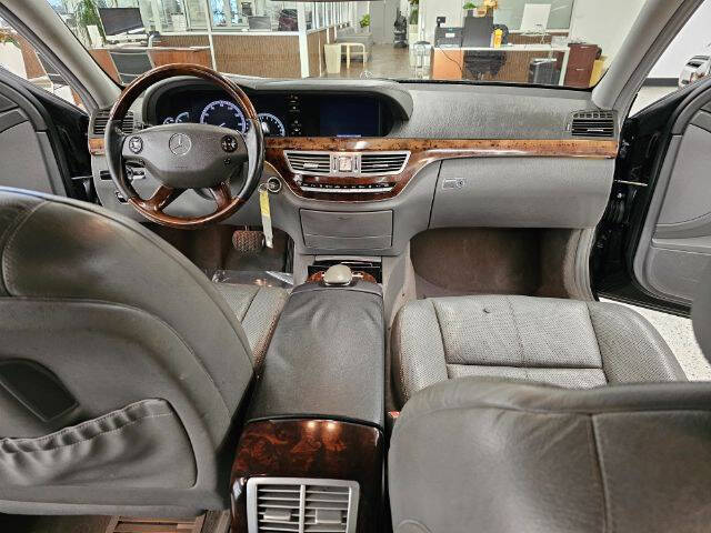 2007 Mercedes-Benz S-Class S 550