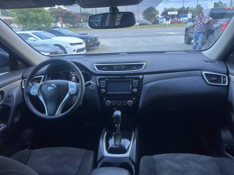 2015 Nissan Rogue SV