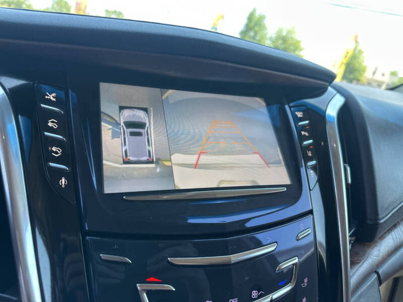 2015 Cadillac Escalade Premium