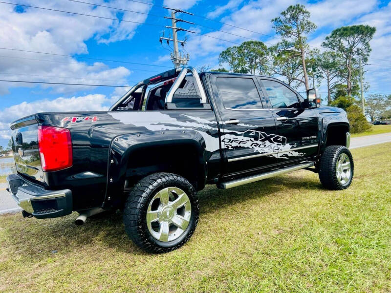 2017 Chevrolet Silverado 1500 LTZ photo 4