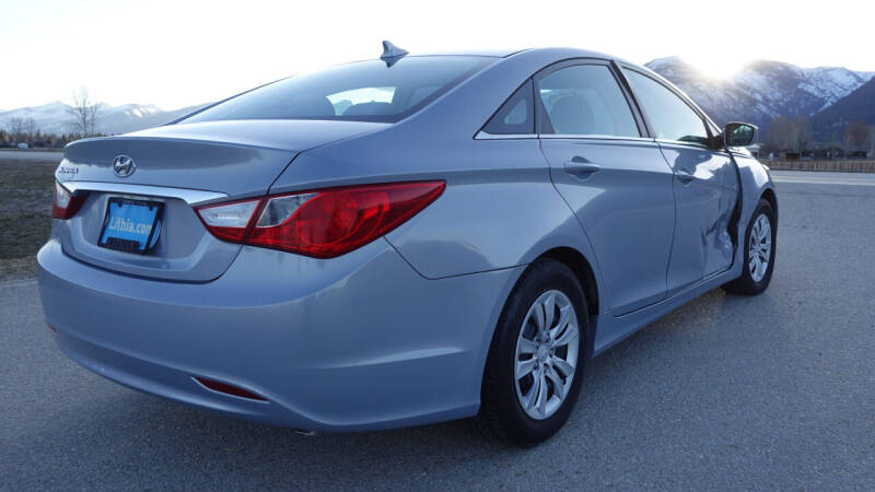 2011 Hyundai Sonata GLS photo 24