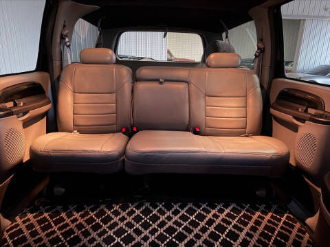 2005 Ford Excursion XLT